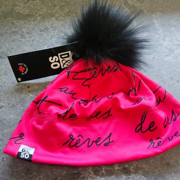 Fleece And Fur Women’s Toque - Picture 2 of 7